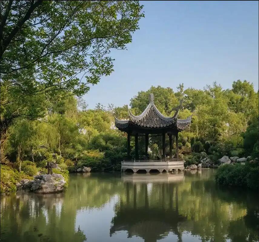 鹤岗工农以菱餐饮有限公司